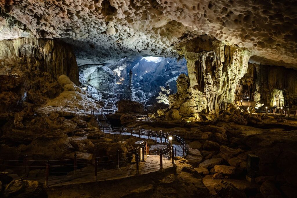 Cuevas de Quang Binh en Vietnam