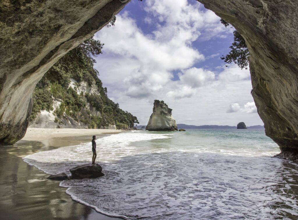 Cathedral Cove en la Isla Norte en Nueva Zelanda 