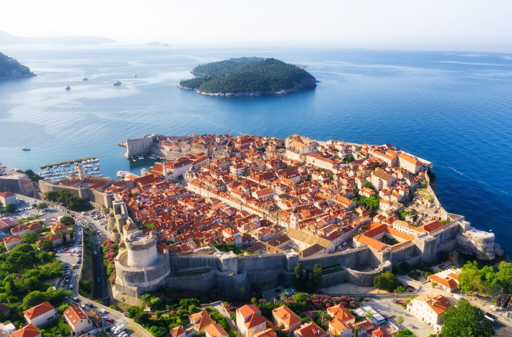 Vista áerea del casco antiguo de Dubrovnik, Croacia 