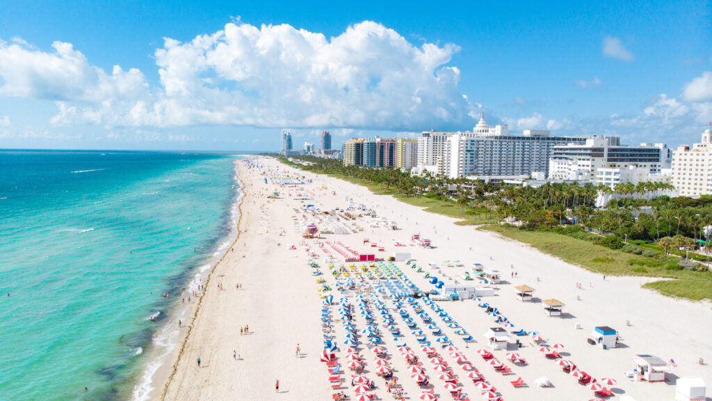 Vista aérea de las playas de Miami