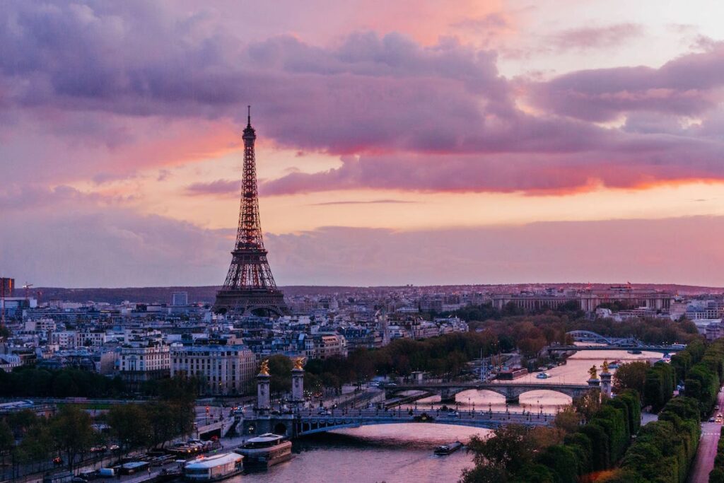 Atardecer en el Río Sena, París