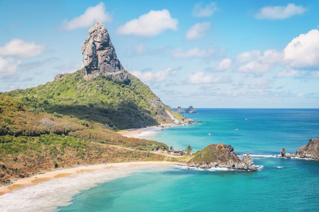 Vista panorámica de la isla Fernando de Noronha, Brasil