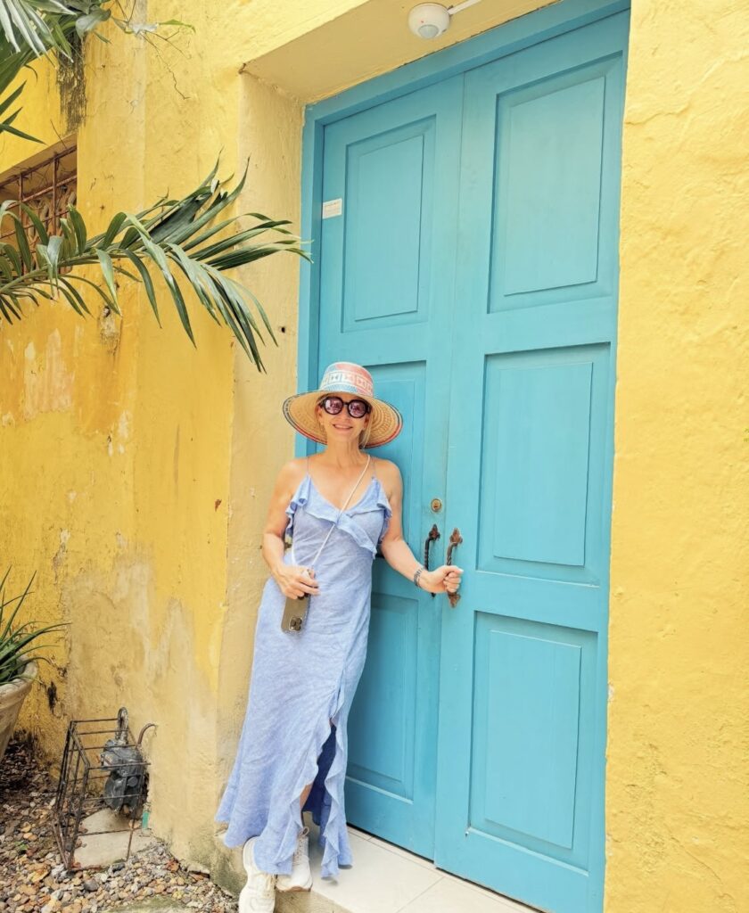 Simplemente Rose en Colombia junto a Jetmar