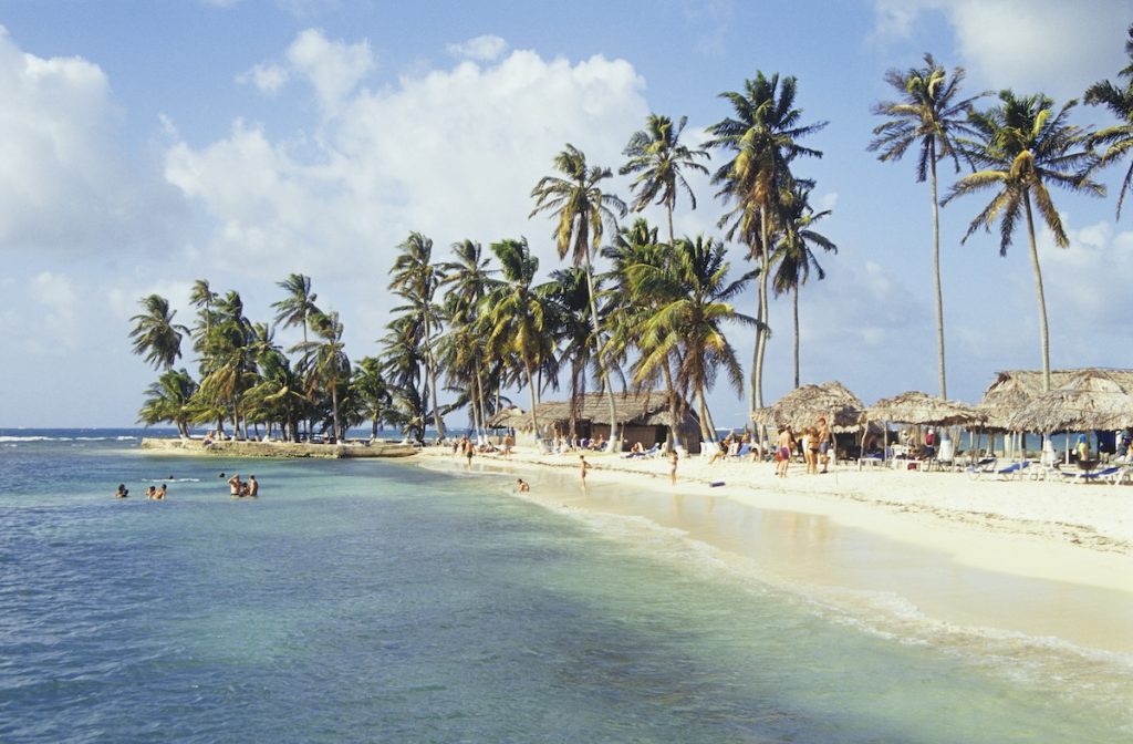 Playas de San Andrés, Colombia. Viajes desde Uruguay.
